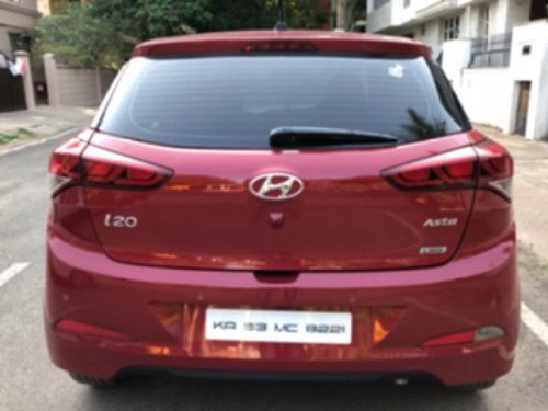 Used Hyundai i20 car at low price