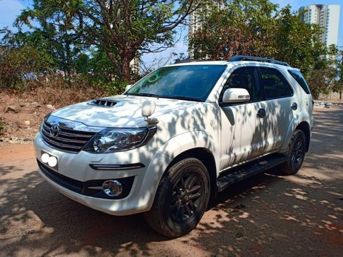 Toyota Fortuner 4x4 MT for sale