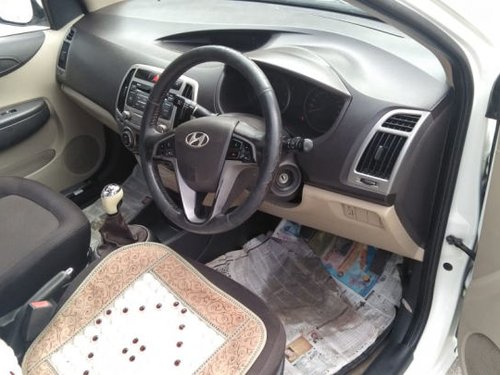 Used Hyundai i20 car at low price