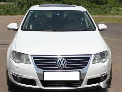 Used Volkswagen Passat car 2009 for sale at low price
