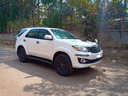 Toyota Fortuner 4x4 MT for sale