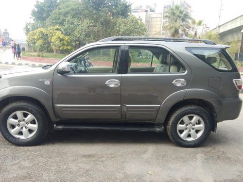 Toyota Fortuner 3.0 Diesel 2011 for sale