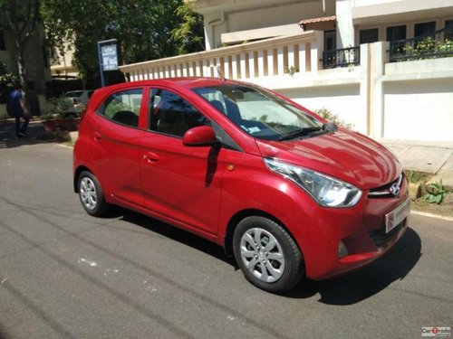 Used Hyundai Eon car at low price