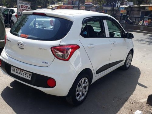 Used Hyundai Grand i10 car at low price