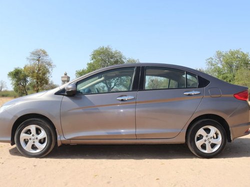 Used Honda City car at low price