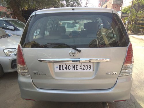 Used Toyota Innova 2004-2011 car at low price