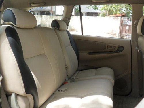 Toyota Innova 2.0 G2 for sale