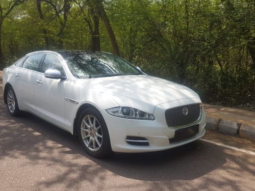 Used Jaguar XJ car at low price