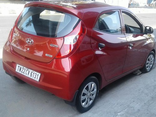 Used Hyundai Eon car at low price