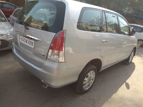 Used Toyota Innova 2004-2011 car at low price