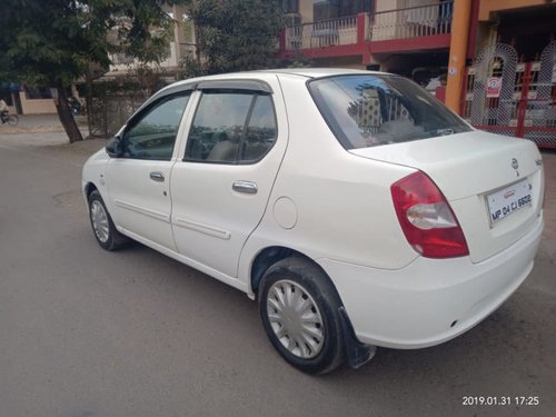 Used Tata Indigo XL car at low price