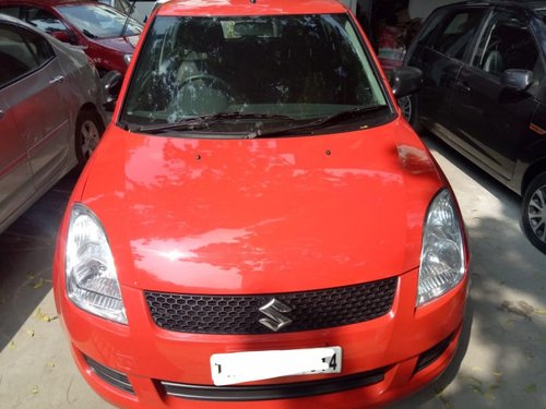 Used Maruti Suzuki Swift car at low price