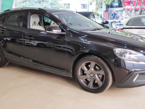 Used Volvo V40 Cross Country D3 2014 for sale