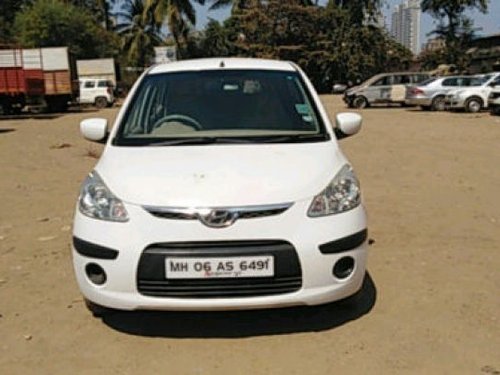 Used Hyundai i10 car at low price