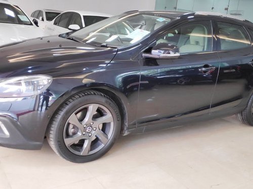 Used Volvo V40 Cross Country D3 2014 for sale