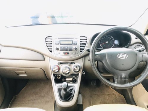 Used Hyundai i10 car at low price