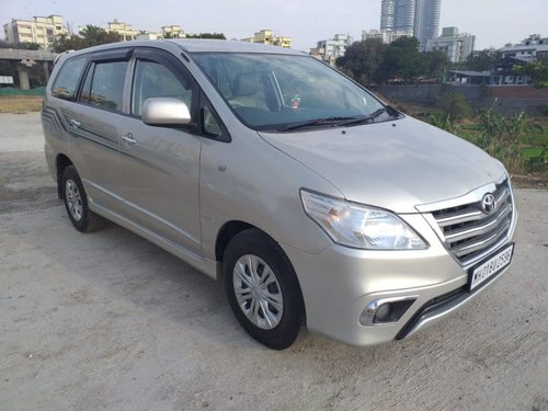 Used 2014 Toyota Innova car at low price