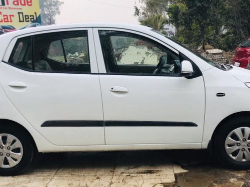 Used Hyundai i10 car at low price