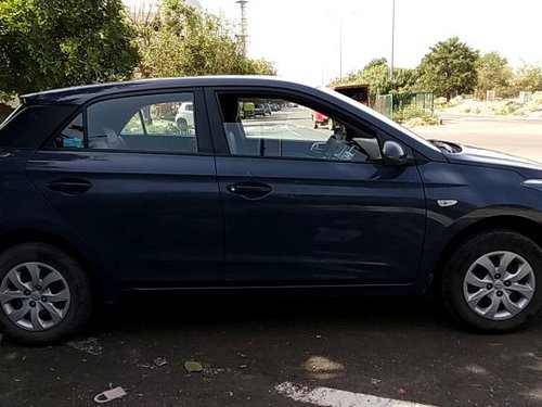 Used Hyundai i20 car at low price