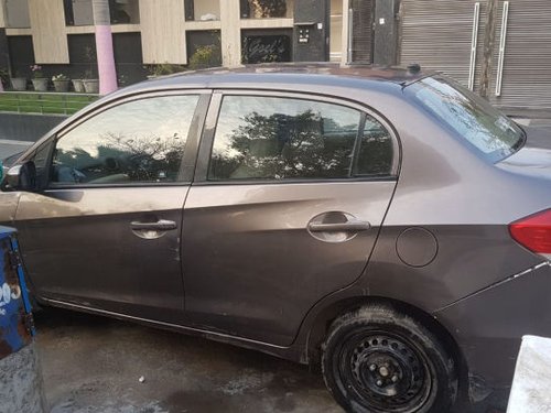 Used Honda Amaze car at low price