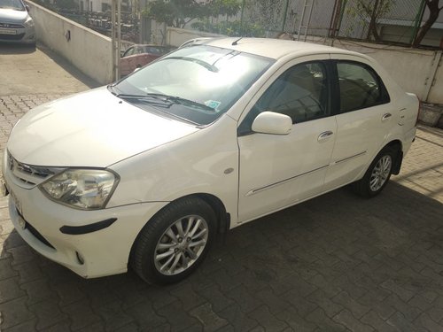 Used Toyota Etios Liva car at low price