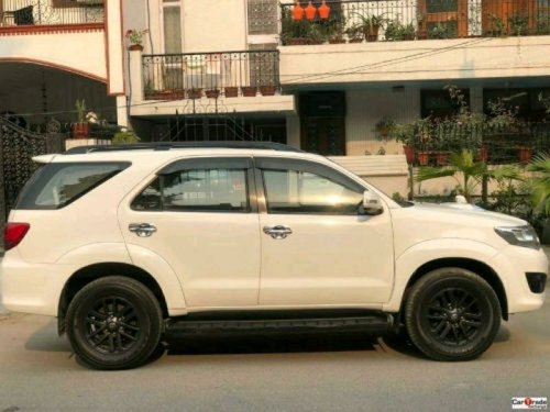 Toyota Fortuner 4x2 AT 2015 for sale