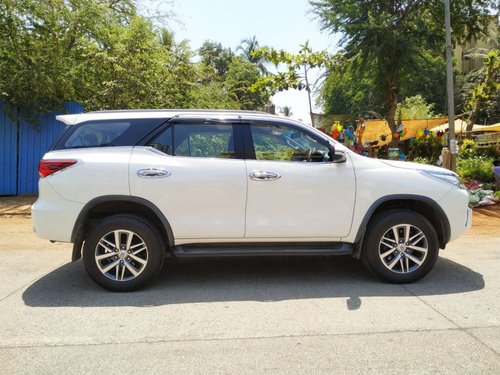 Used Toyota Fortuner 2.8 4WD AT 2017 for sale