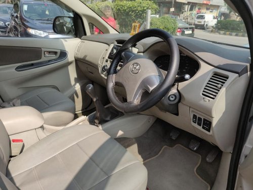 Used Toyota Innova 2014 car at low price