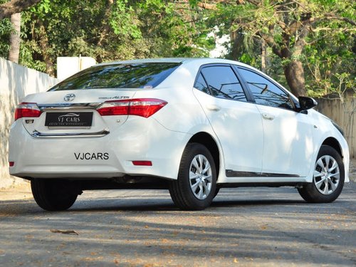 2015 Toyota Corolla Altis for sale at low price