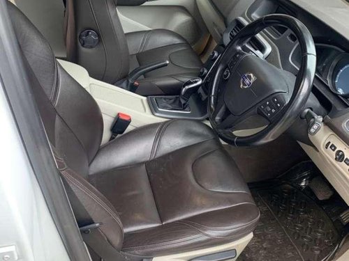 Used Volvo V40 car 2015 for sale at low price