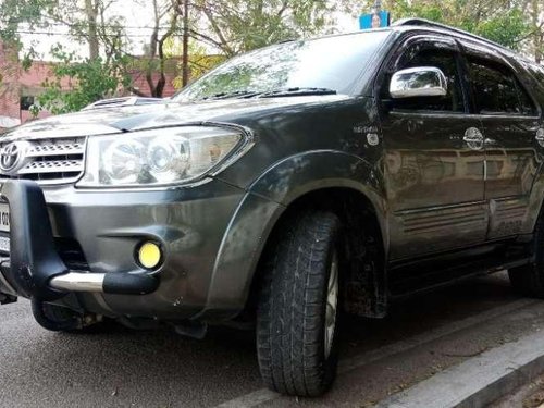 Used Toyota Fortuner 4x4 MT 2011 for sale