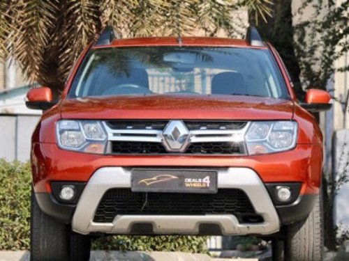 Used Renault Duster car at low price