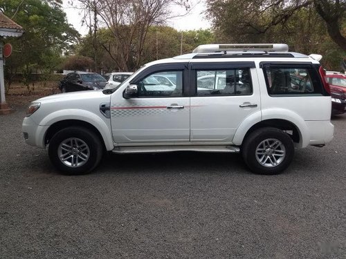 Used Ford Endeavour car at low price