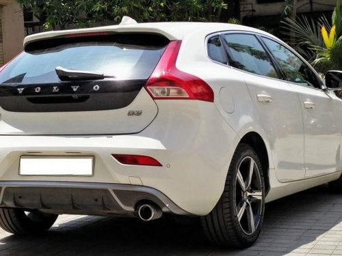 Used Volvo V40 car at low price