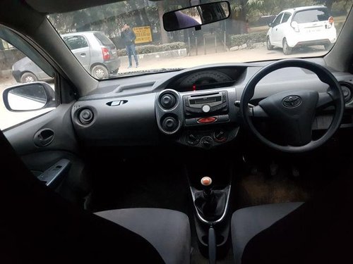 Used Toyota Etios Liva car at low price