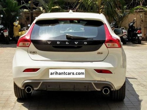 Used Volvo V40 car at low price