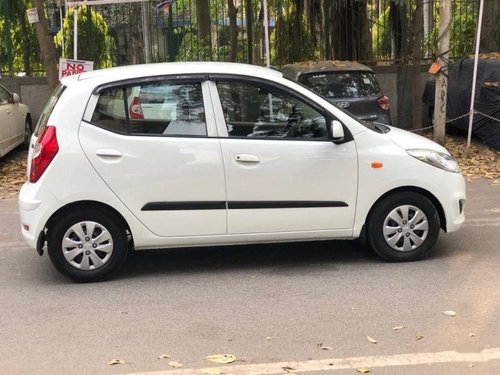 Used Hyundai i10 car at low price