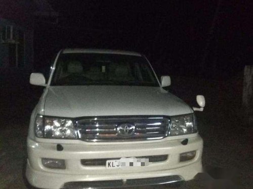 2000 Toyota Land Cruiser for sale at low price