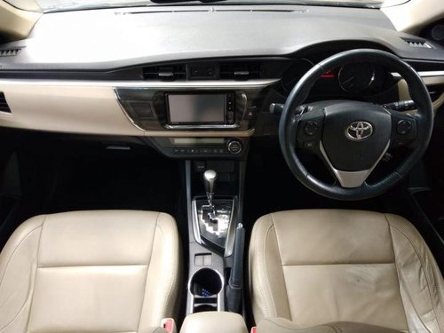 Used Toyota Corolla Altis car at low price