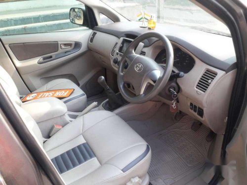 Toyota Innova 2.5 E 2012 for sale