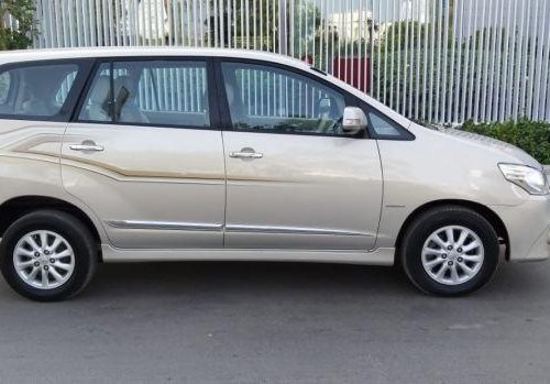 Used 2014 Toyota Innova car at low price