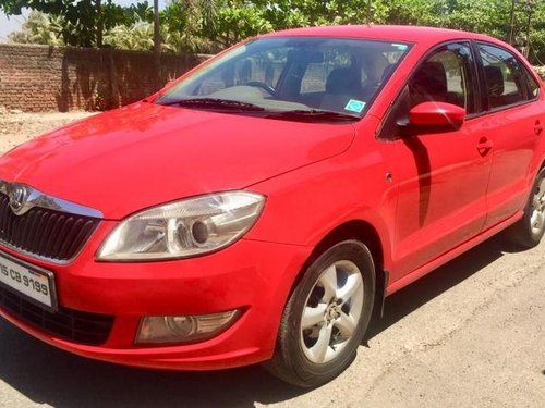 Used Skoda Rapid car at low price