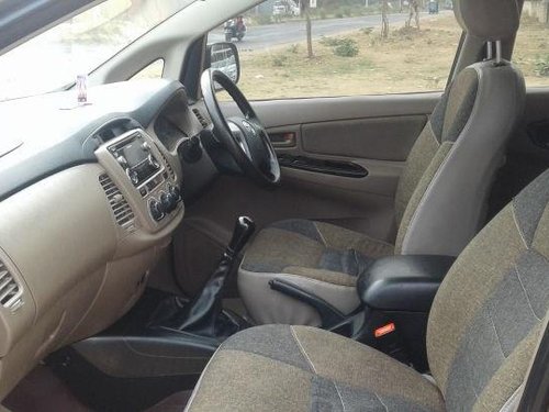 Used Toyota Innova 2004-2011 car at low price