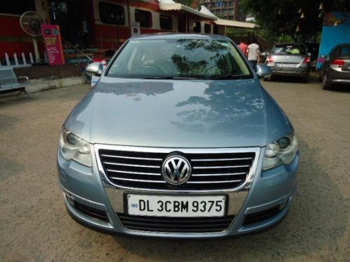 Used Volkswagen Passat car at low price