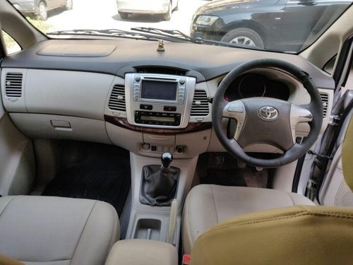 Toyota Innova 2.5 VX 7 STR 2012 for sale