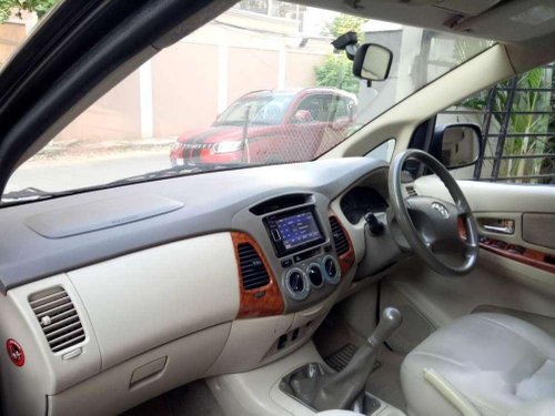 Toyota Innova 2.5 V 7 STR, 2008, Diesel for sale