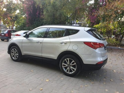 Hyundai Santa Fe 2WD AT 2014 for sale