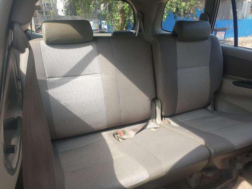 Toyota Innova 2.5 G BS IV 8 STR, 2013, Diesel for sale