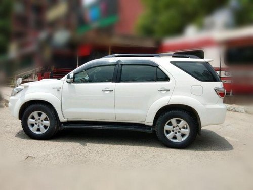 Used Toyota Fortuner 3.0 Diesel 2011 for sale 