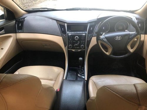 Used Hyundai Sonata Embera car at low price